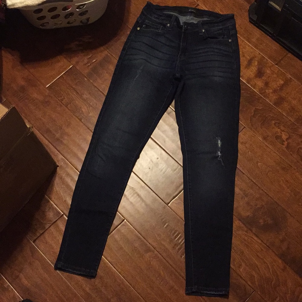 KanCan jeans size 9